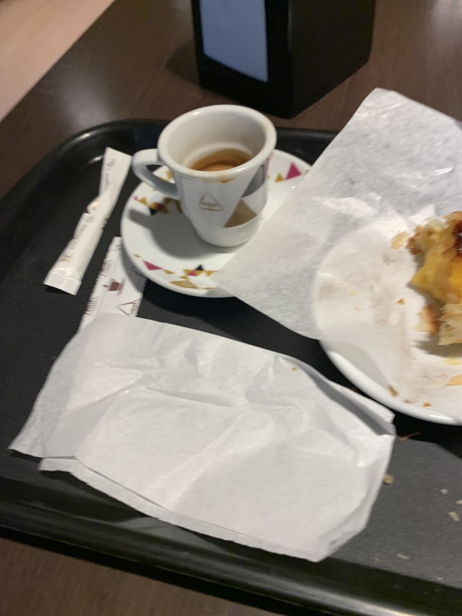 First Class Café Photo 5