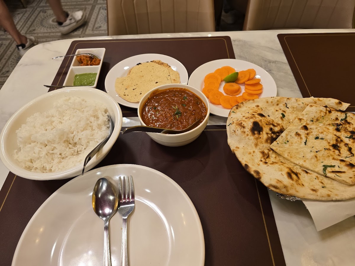 Ariya Indian Food Bangkok Photo 9