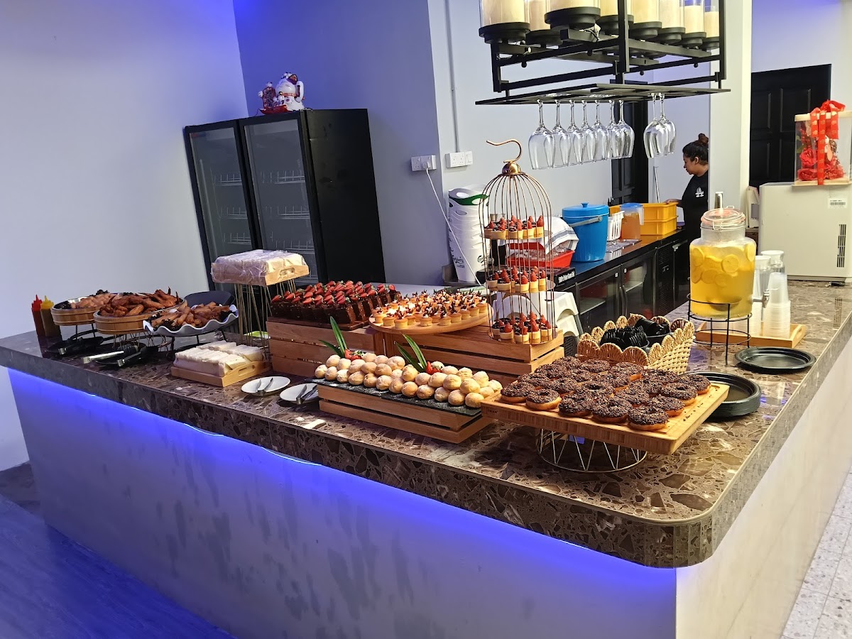 EBC Everybody Bakery & Cafe Photo 3