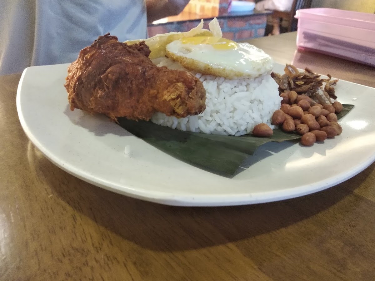 EBC Everybody Bakery & Cafe Photo 7