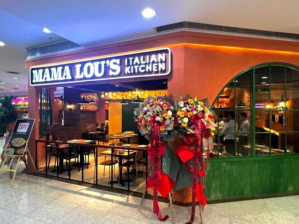 Mama Lou's Italian Kitchen - Gateway Mall I Photo 1