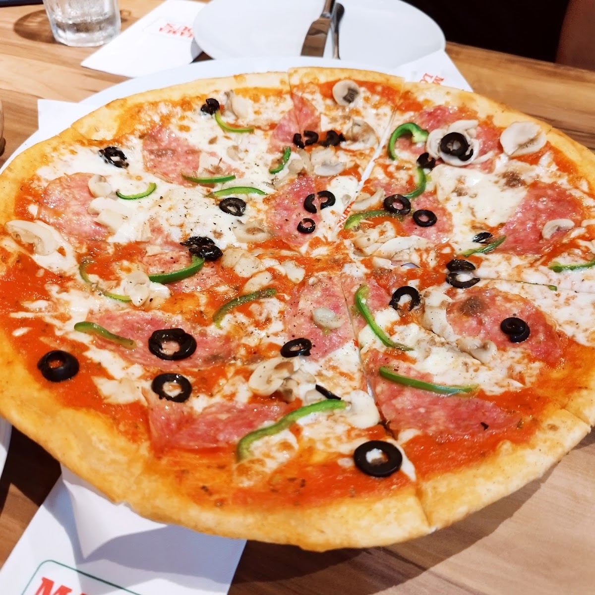Mama Lou's Italian Kitchen - Gateway Mall I Photo 8