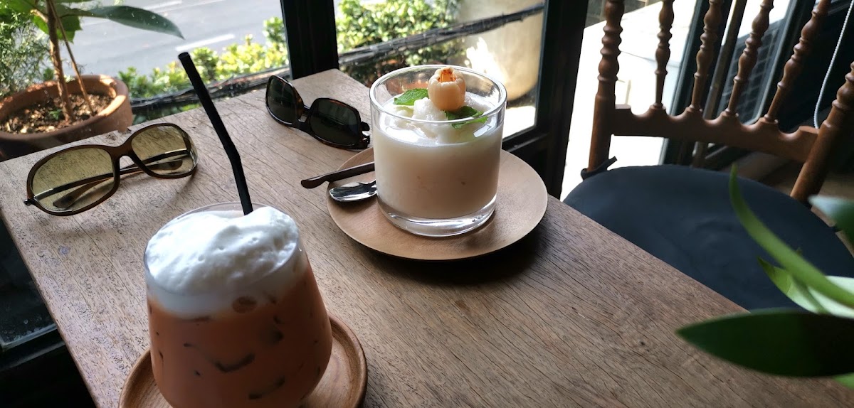 Floral Café at Napasorn Photo 5