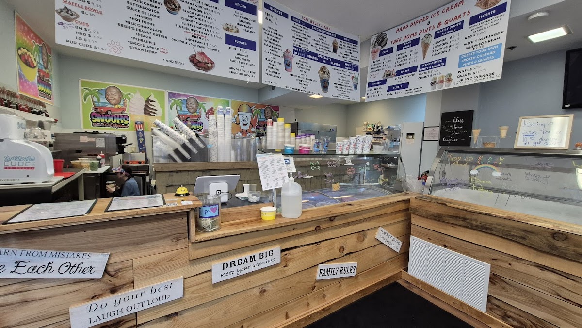 Snooks Shaved Ice & Soft Serve Photo 7