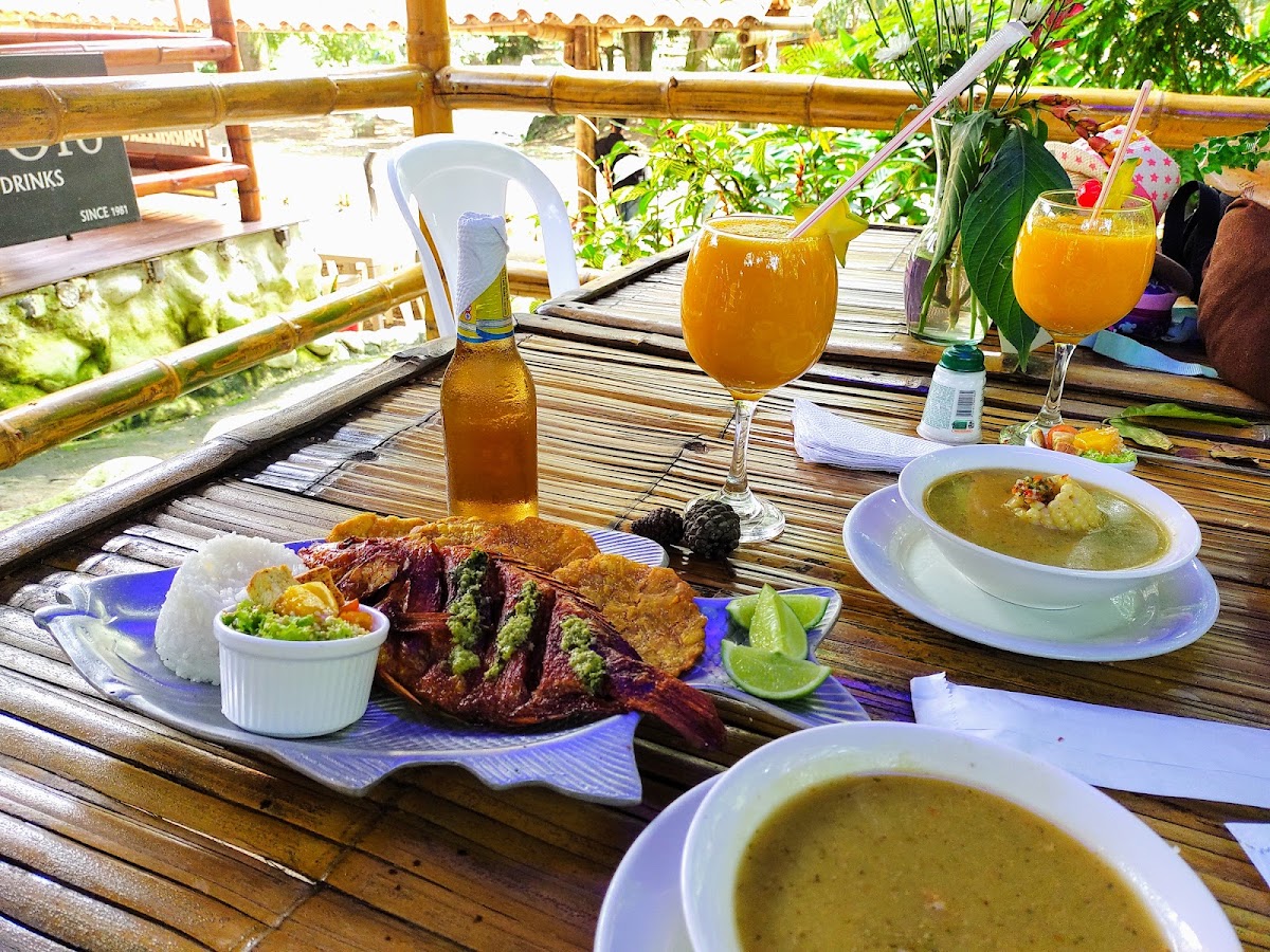 restaurante gallo de oro cali Photo 10