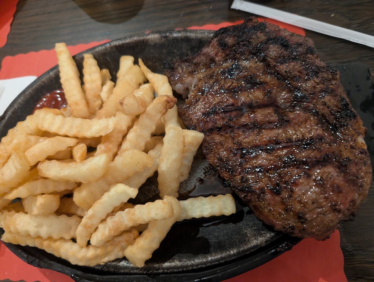 Carolina Restaurant & Steak House