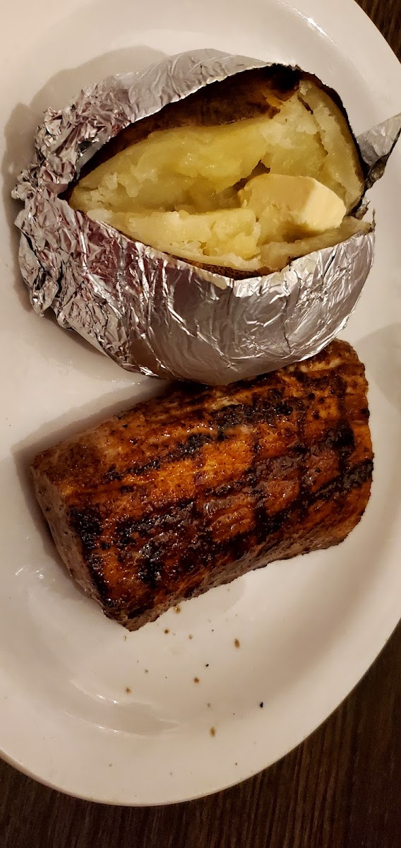 Carolina Restaurant & Steak House Photo 7