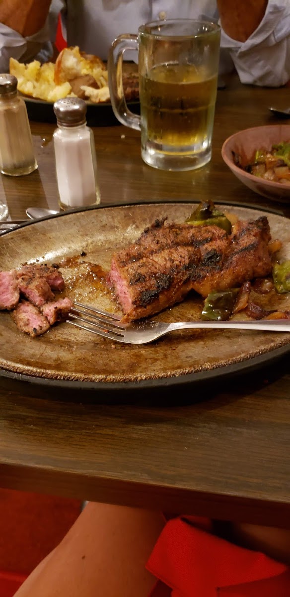 Carolina Restaurant & Steak House Photo 8
