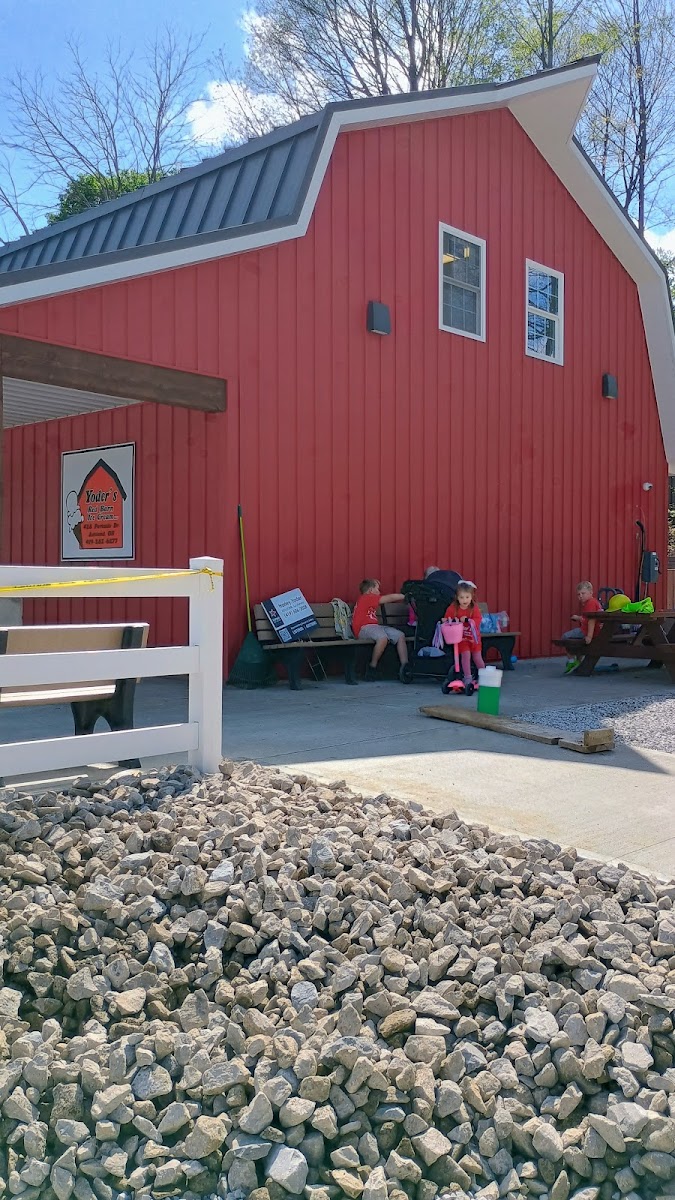 Yoder's Red Barn Ice Cream Photo 10