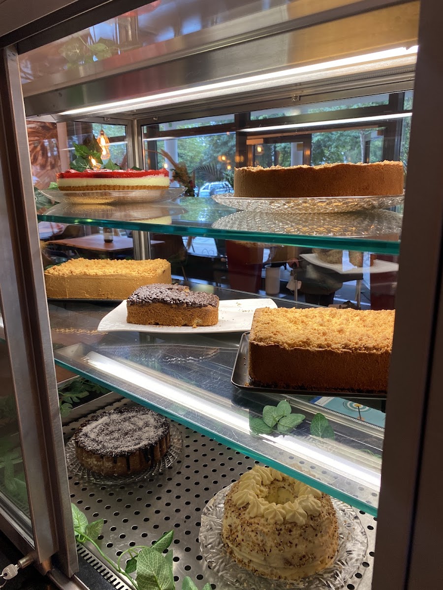 Golden Café