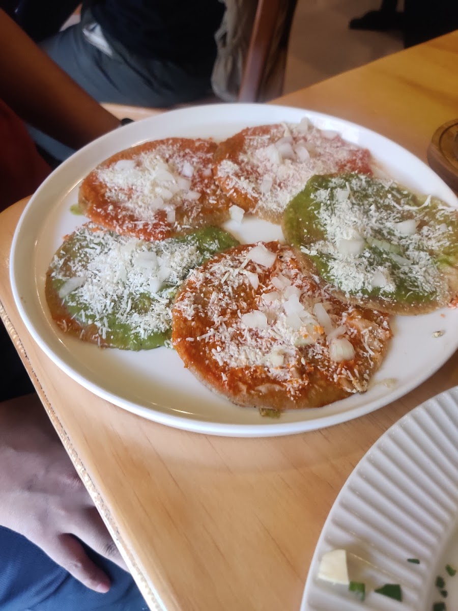 Restaurante Enchiladas Lolita en Atlixco Centro Photo 10