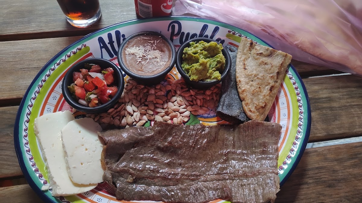 Restaurante Enchiladas Lolita en Atlixco Centro Photo 7