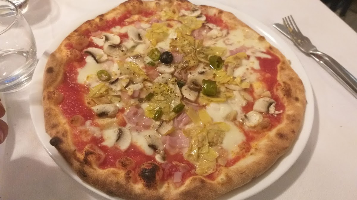 Ristorante - Pizzeria 'Partenope' Photo 5