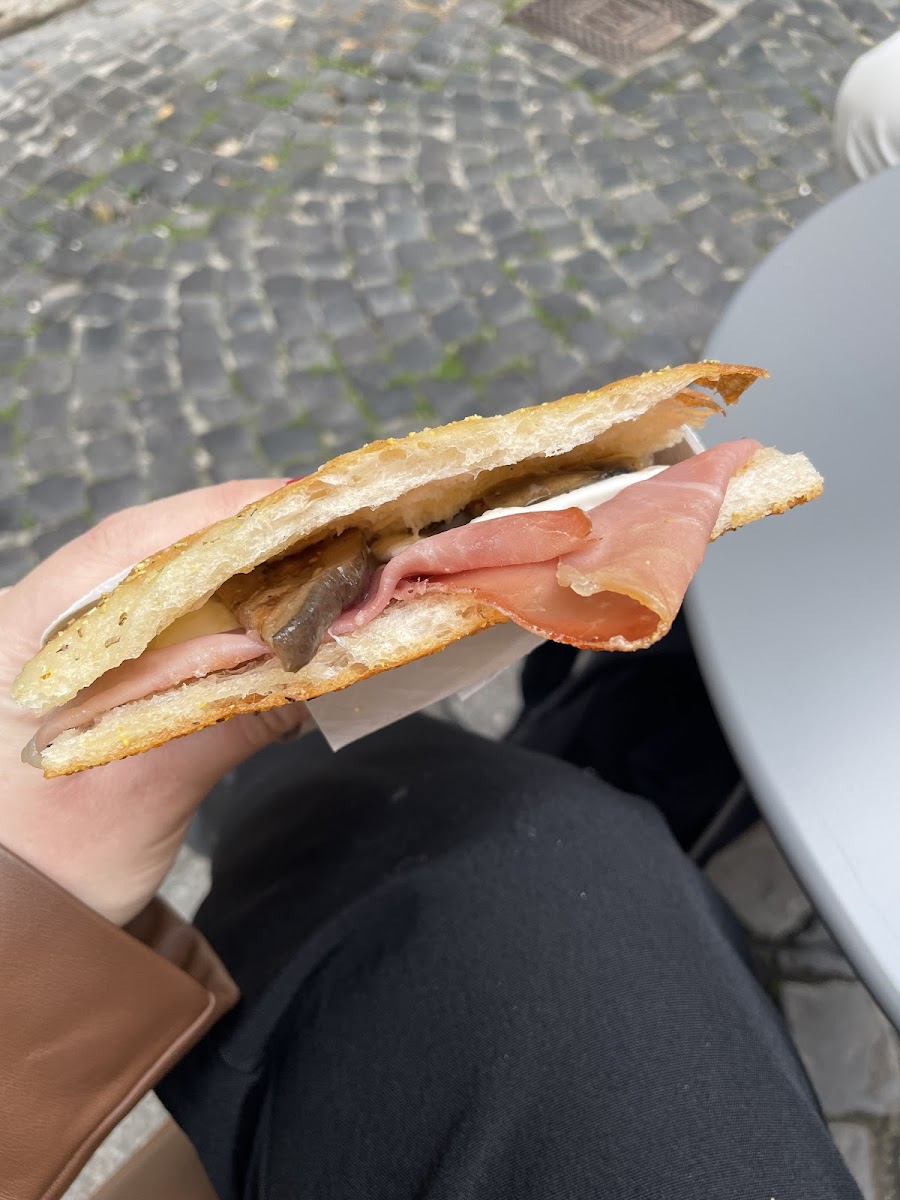 Mordi Sandwichouse® Photo 7
