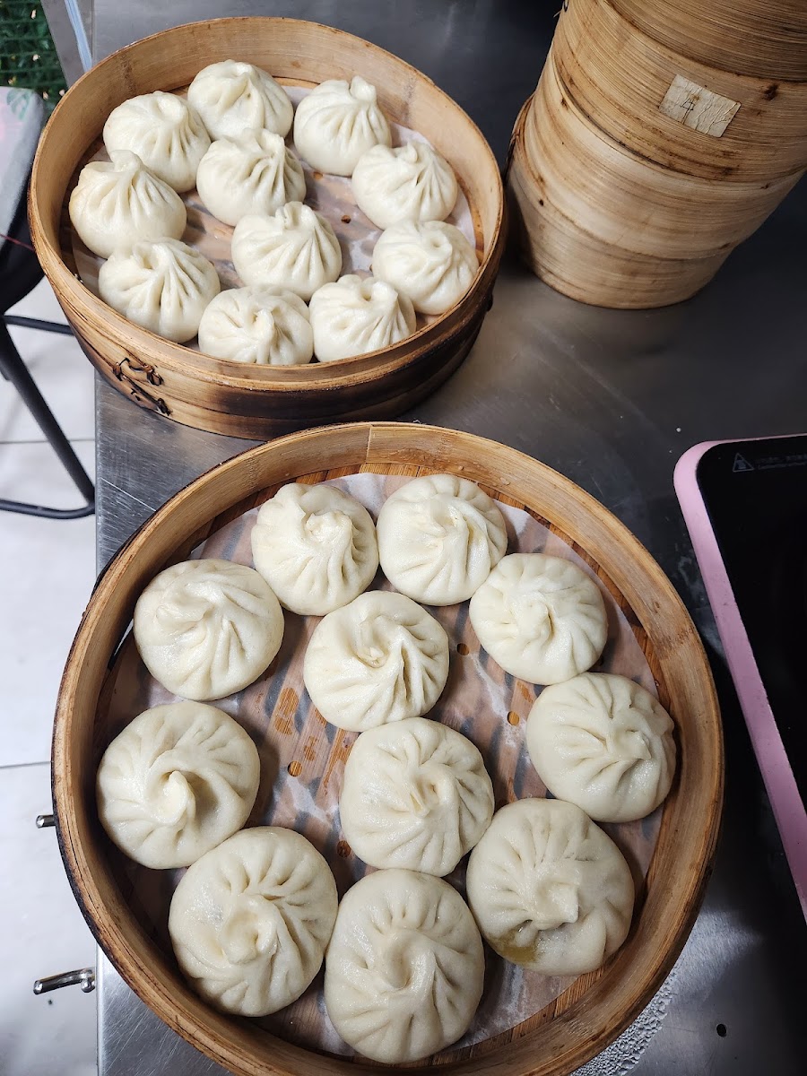 Brother Lee Canteen 小李哥凉皮 Photo 3