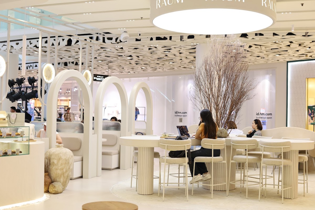 Raum Cream Cafe Gandaria City