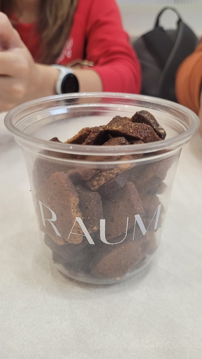 Raum Cream Cafe Gandaria City Photo 6