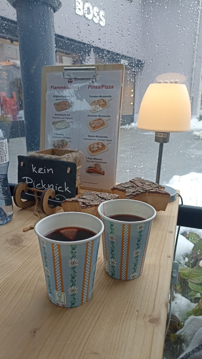 Gondel Café Photo 8