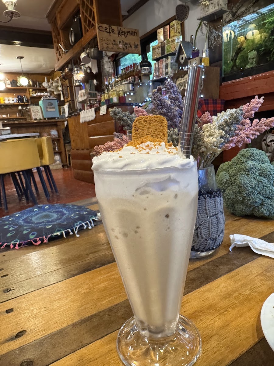 Cafe Kayman Photo 3
