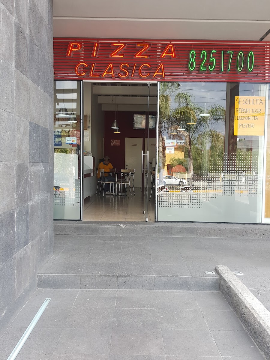 Pizza Clásica