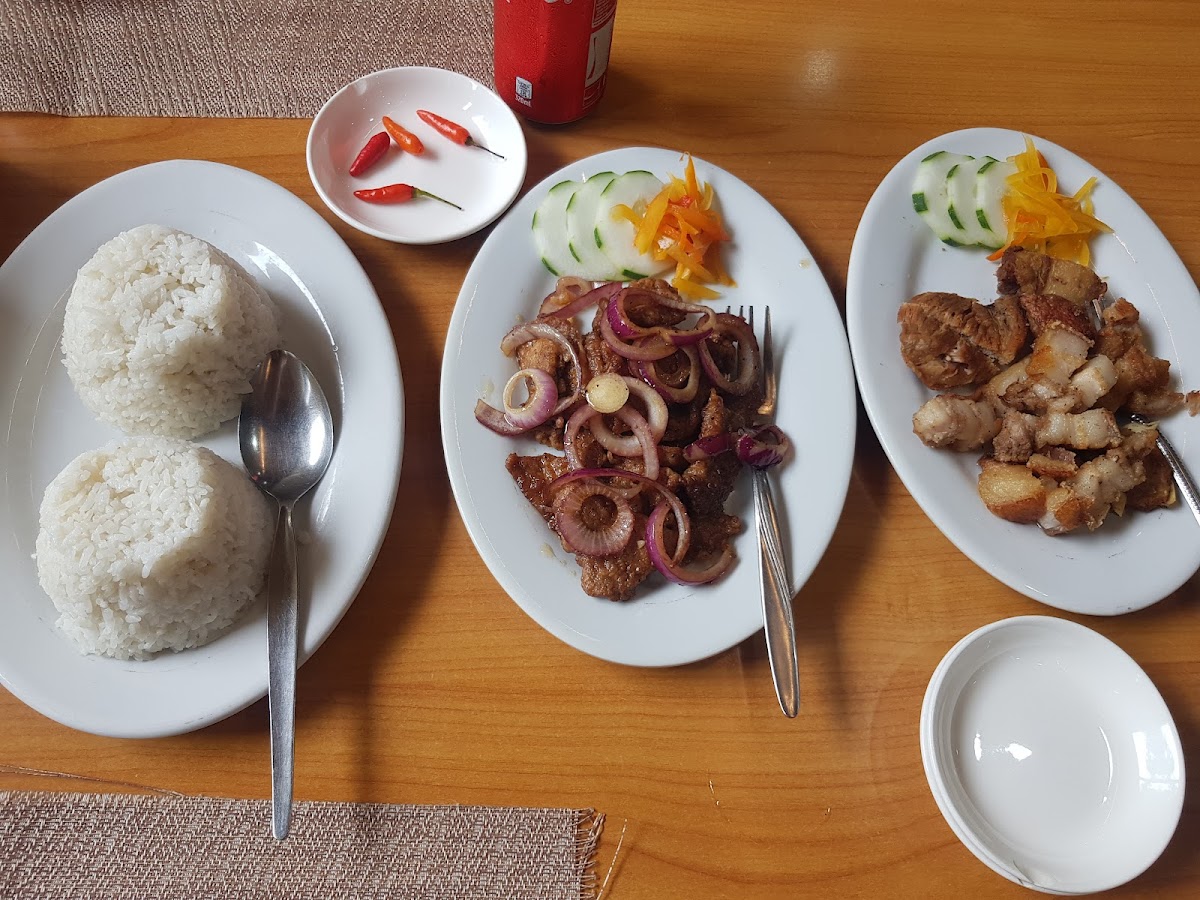 Saya's Restaurant Photo 8