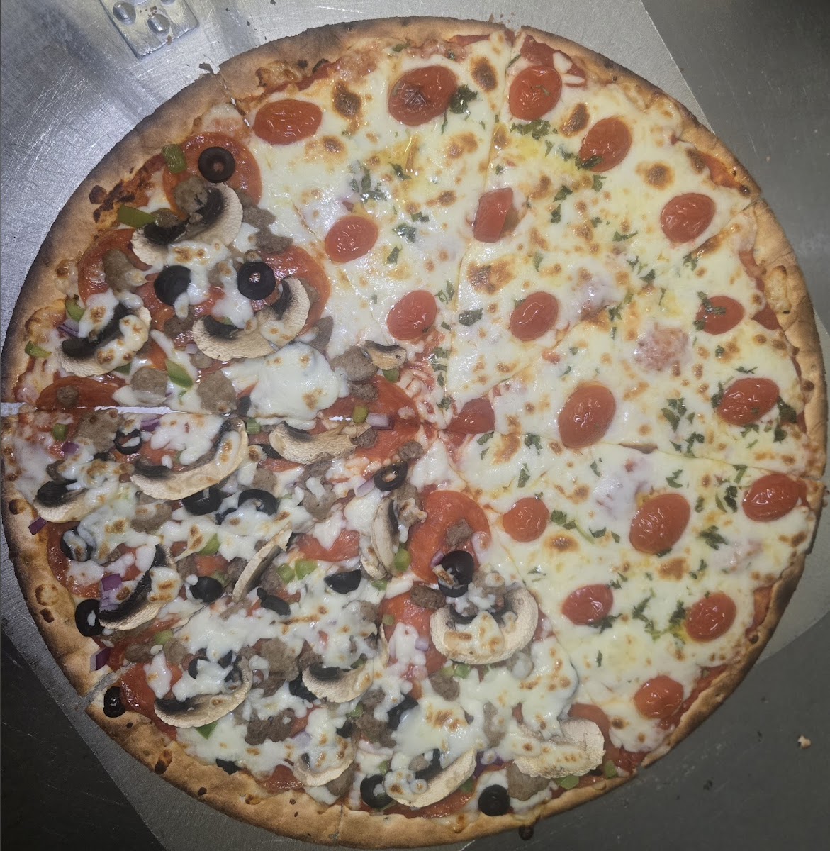 Breckenridge Pizza Co Photo 3