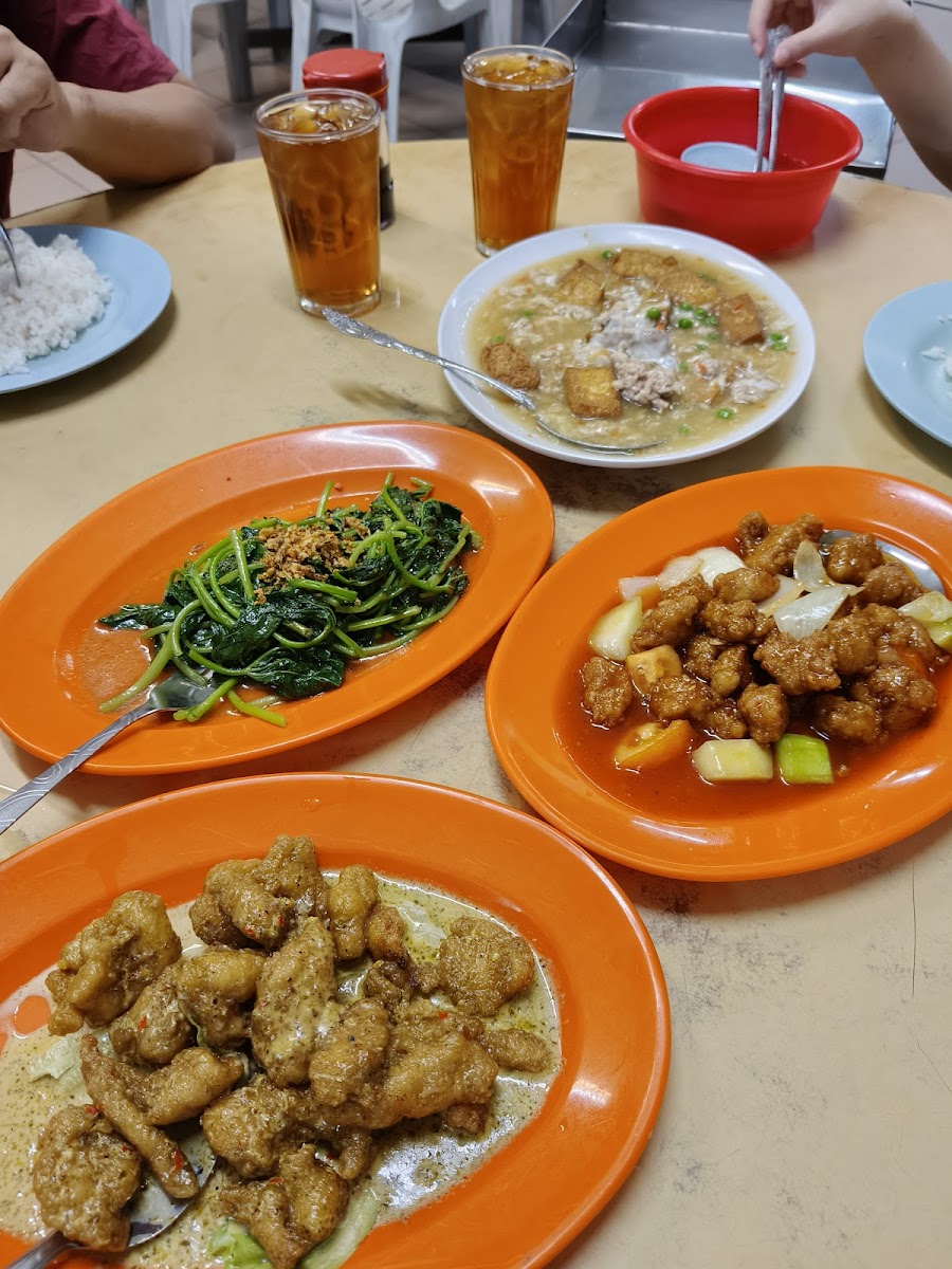 Hee Hee Seafood Restaurant