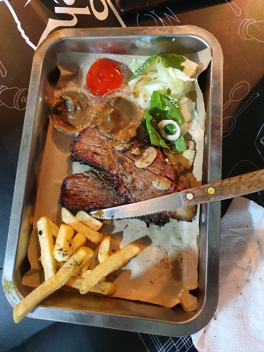 SmokeHouse Bekasi, BBQ & STEAK Photo 10
