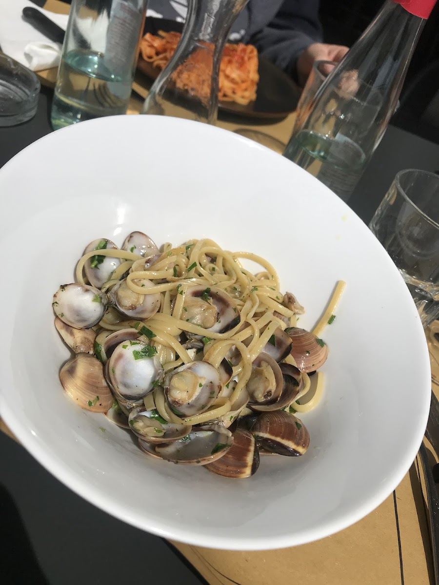 Pizzeria 'Curcuma' Photo 3