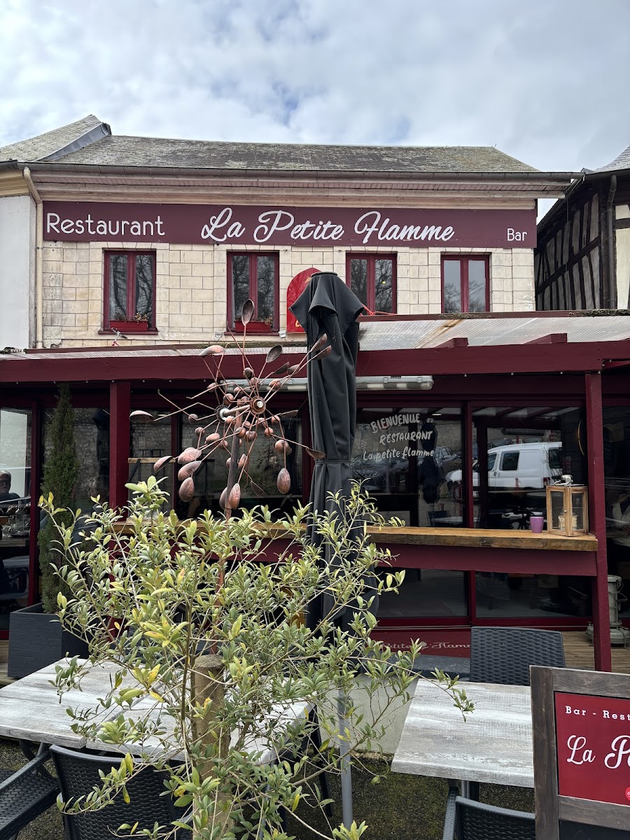 La petite flamme