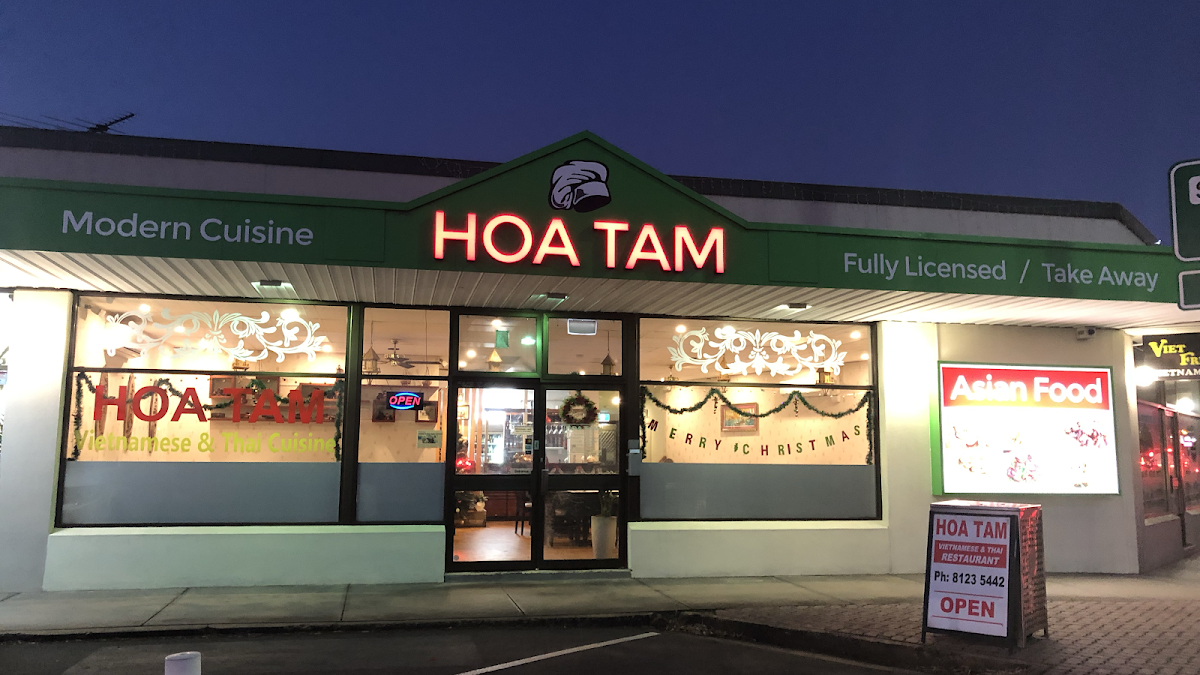 Hoa Tam