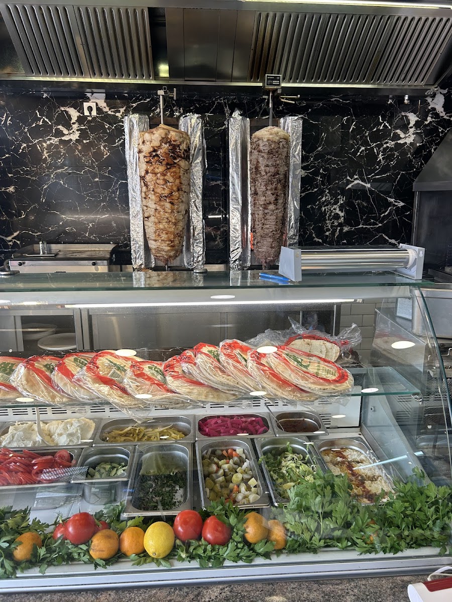 Al Fayhaa Restaurant Photo 6