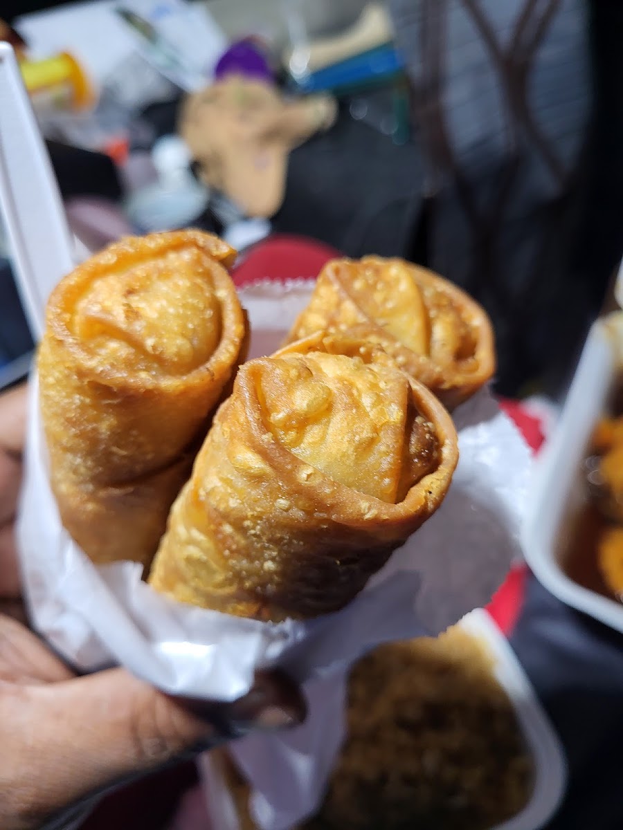 Egg Roll Express Photo 5