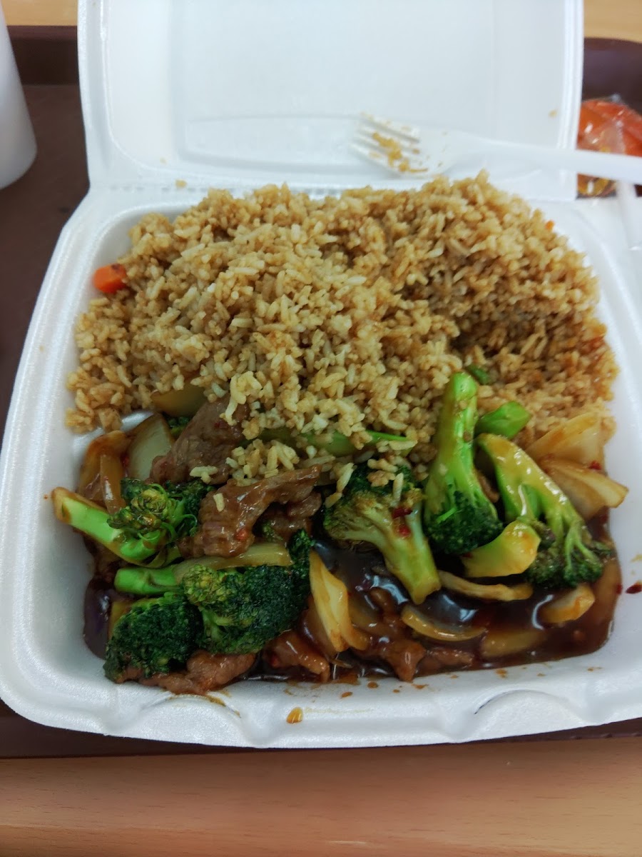 Egg Roll Express Photo 6