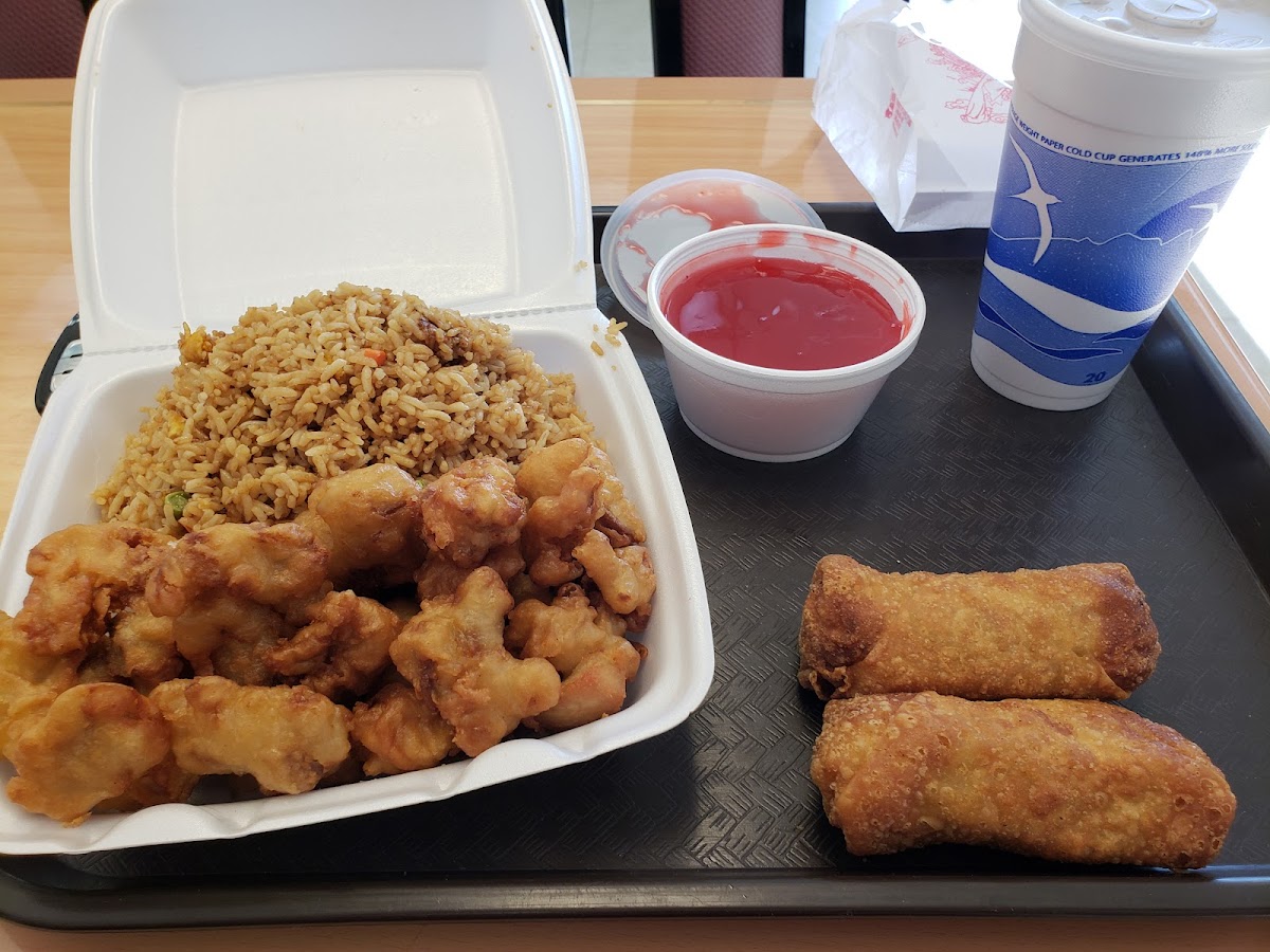 Egg Roll Express Photo 7