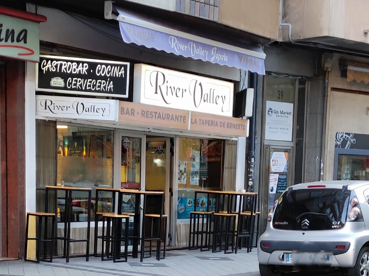 Restaurante River Valley