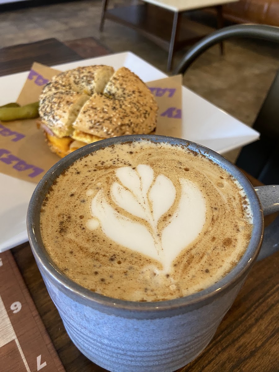 Lazy eye coffee Photo 4