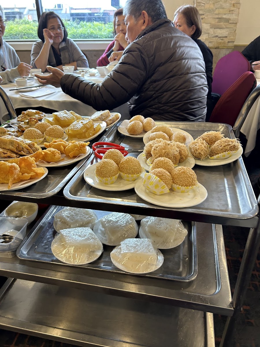Wealth Kitchen Photo 8