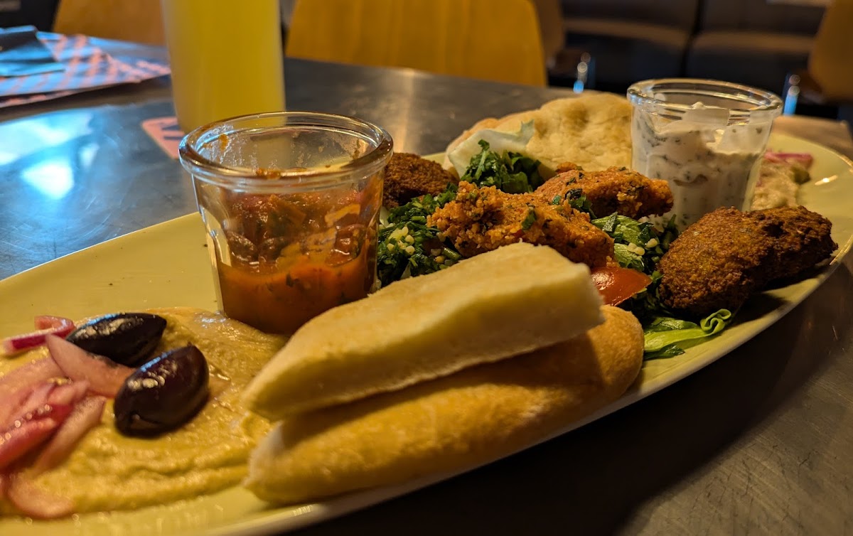Restaurant Mama's Streetfood Bar Photo 5