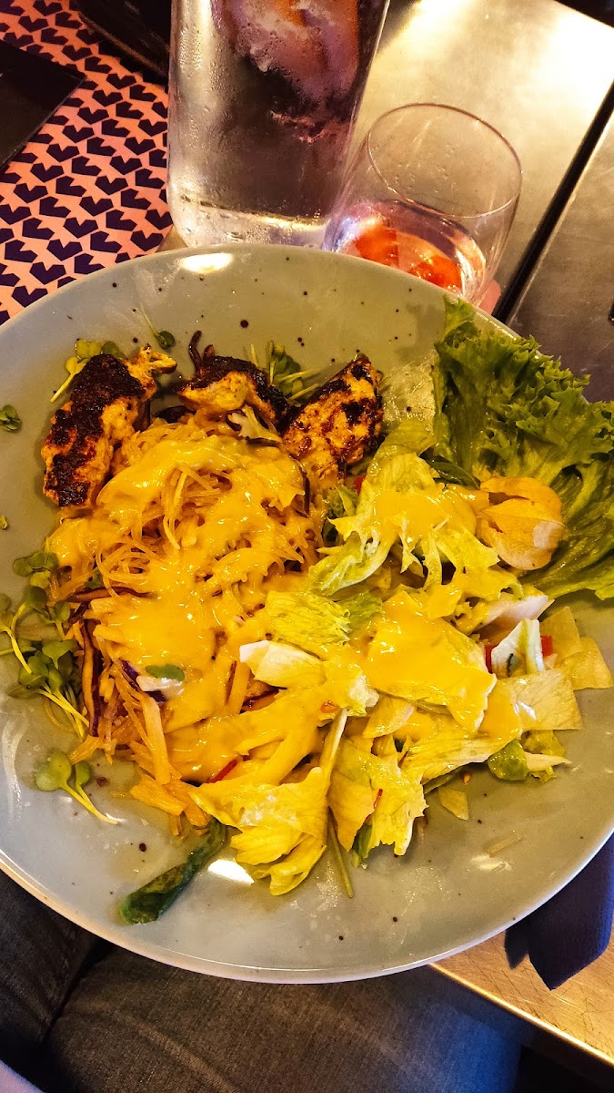 Restaurant Mama's Streetfood Bar Photo 9