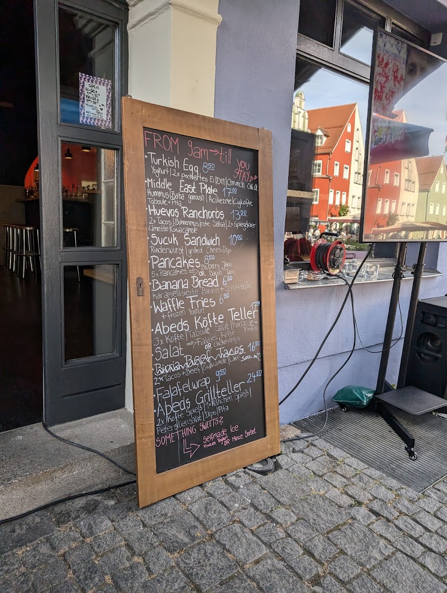 Restaurant Mama's Streetfood Bar Photo Menu 5