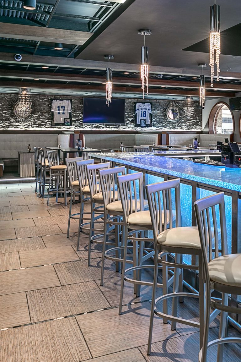 Brick House Bar & Grill