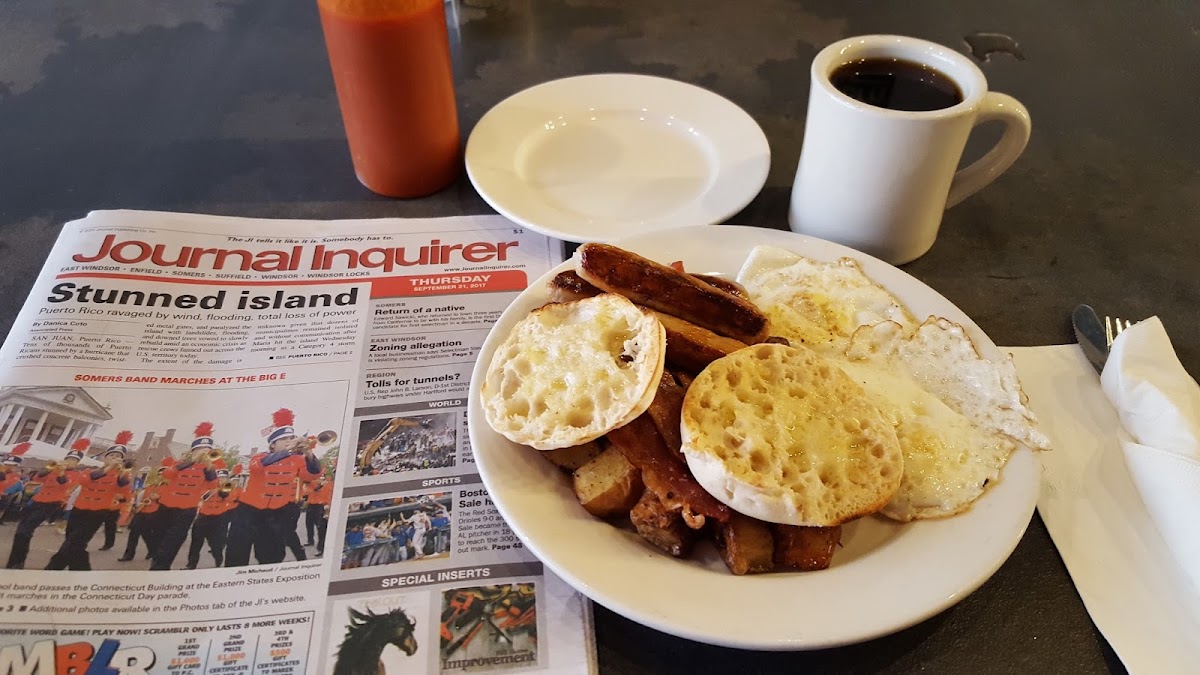 Alley Cat Diner Photo 9