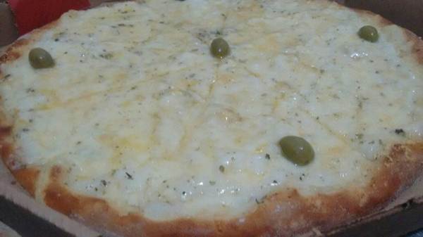 La luthella pizza delivery Photo 4