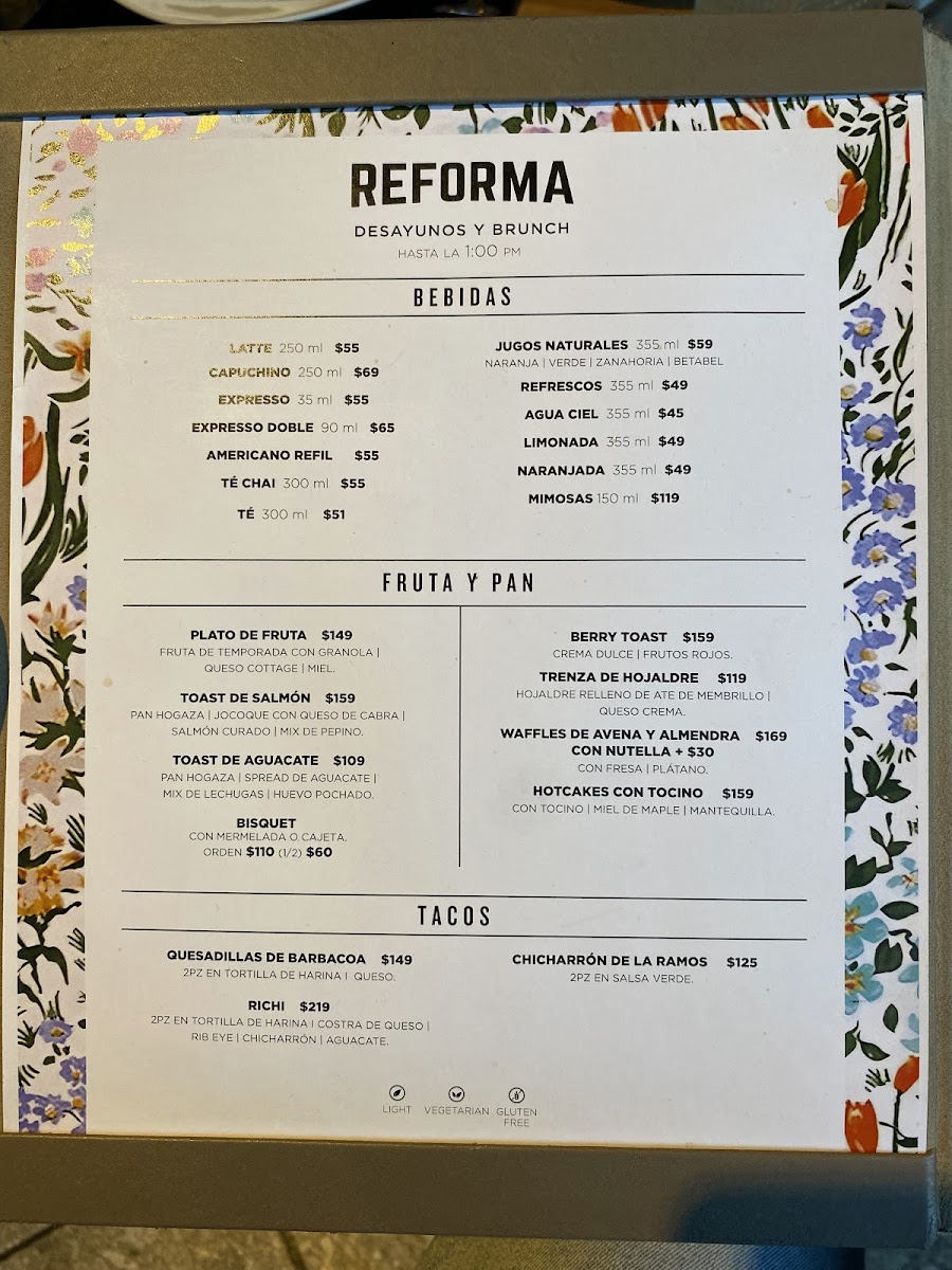Mercado Reforma Photo Menu 3