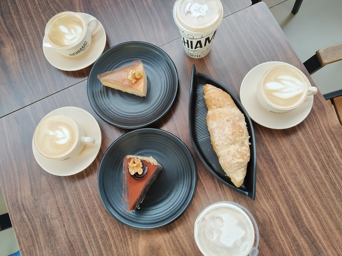 Richiamo Coffee - Bukit Beruntung Photo 7