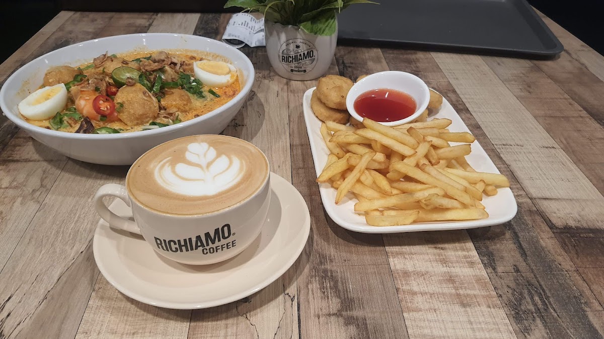 Richiamo Coffee - Bukit Beruntung Photo 9