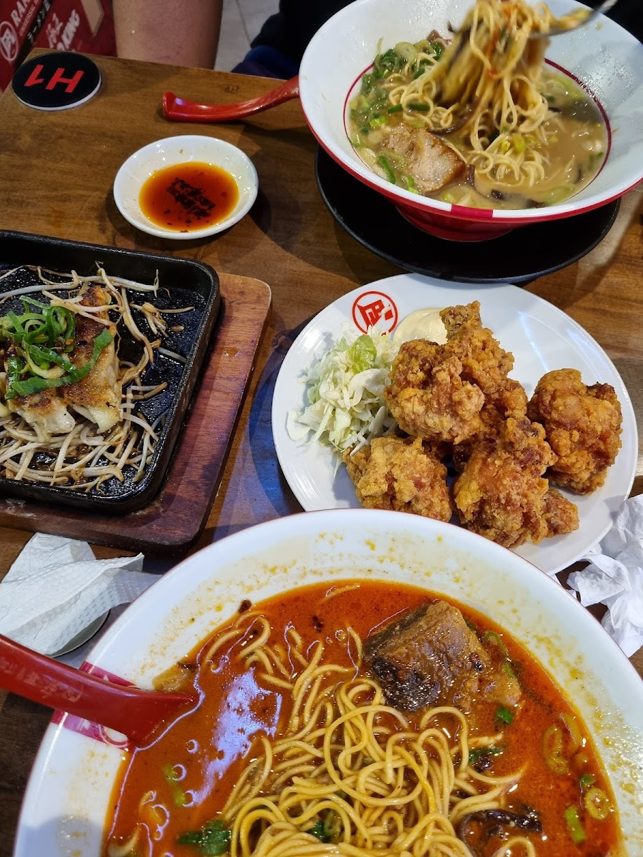 Japan Town - Glorietta Photo 7