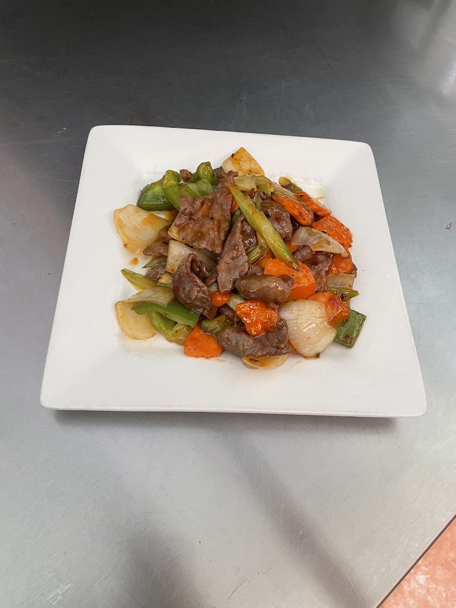 Wynn's Asian Takeaway Photo 6