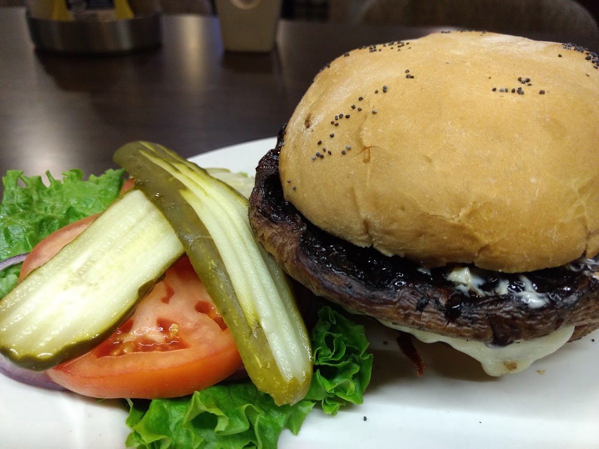 Underground Burger Bar Photo 10